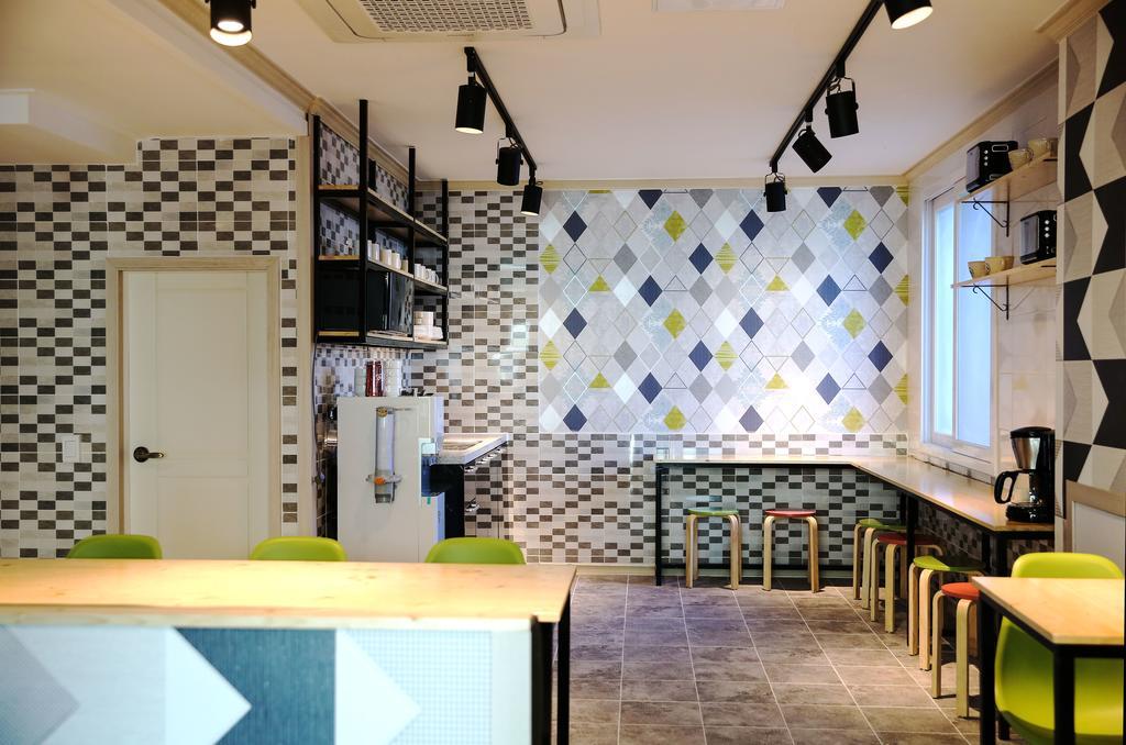 Moiri Guesthouse Yeosu Exterior photo