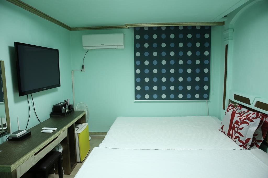 Moiri Guesthouse Yeosu Exterior photo