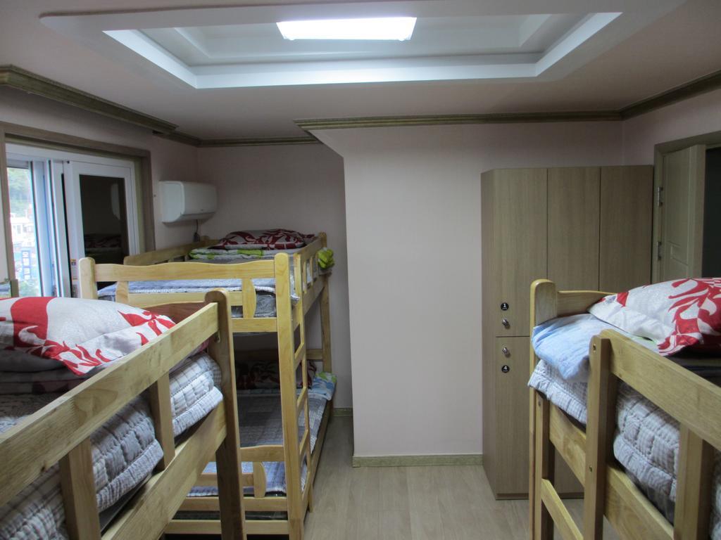 Moiri Guesthouse Yeosu Exterior photo