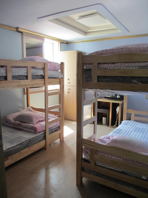 Moiri Guesthouse Yeosu Exterior photo