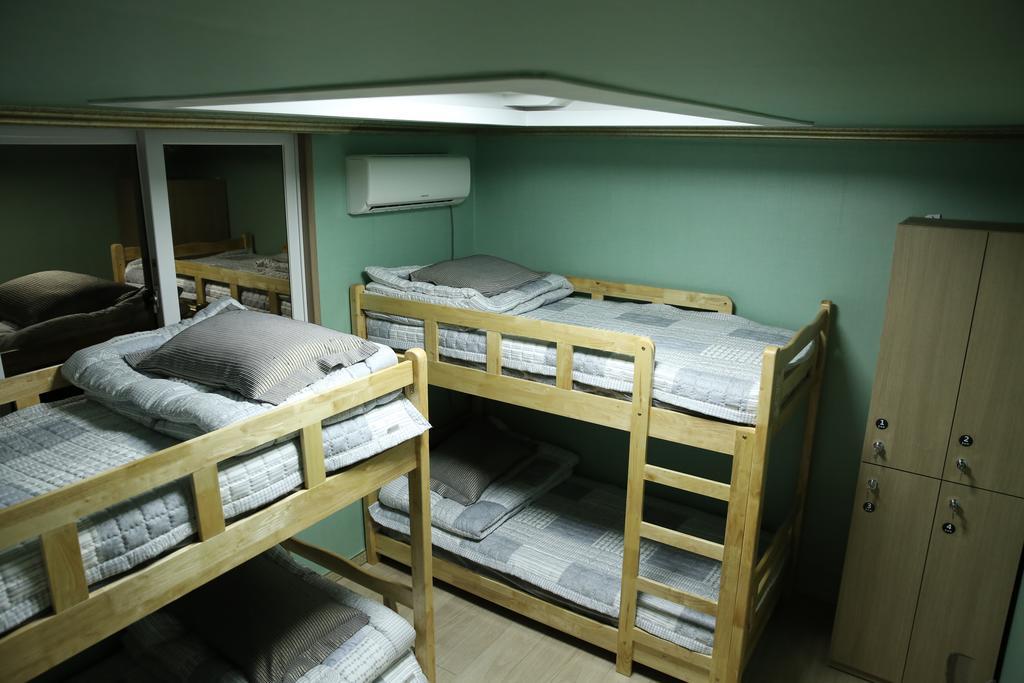 Moiri Guesthouse Yeosu Exterior photo